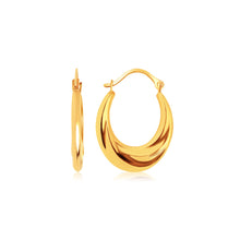 Load image into Gallery viewer, 14k Yellow Gold Graduated Oval Hoop Earrings
